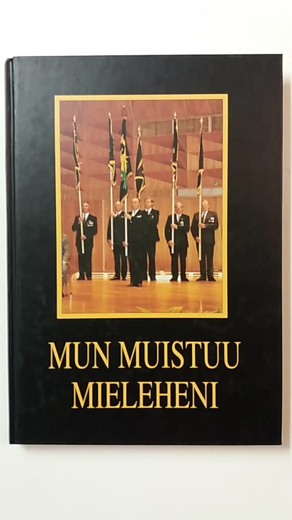 Mun muistuu mieleheni [ suojeluskuntapojat sk-pojat sotilaspojat ]
