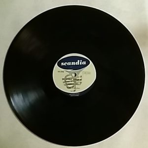 Annikki Tähti - Budapestin yössä / Luna Lunera