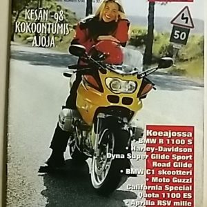 Moto Suomi 1998-05