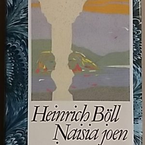 Naisia joen maisemassa
