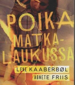 Poika matkalaukussa