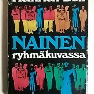 Nainen ryhmäkuvassa