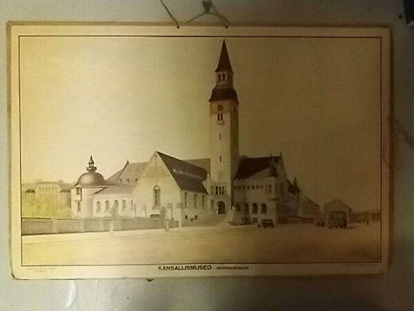 Opetustaulu : Kansallismuseo (Postikulut 30 €  Matkahuolto)